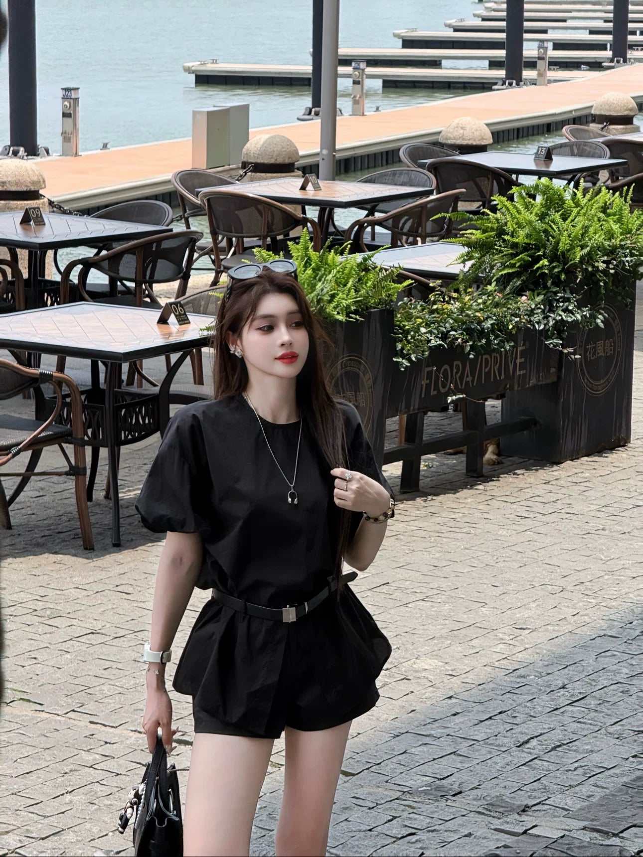 明媚阳光 泡泡袖上衣气质套装 Sunny Elegance – Puff Sleeve Top & Chic Set
