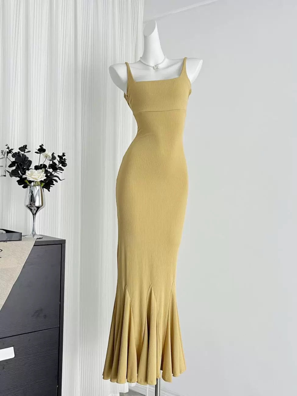 步步生莲 纯欲风修身性感连衣裙 Elegant Seductive Slim-Fit Dress with Pure Desire Aesthetic