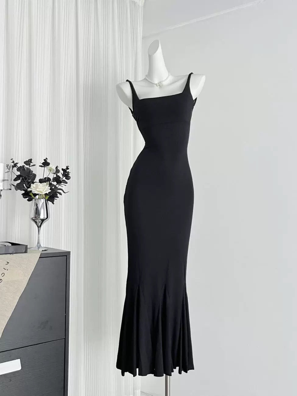 步步生莲 纯欲风修身性感连衣裙 Elegant Seductive Slim-Fit Dress with Pure Desire Aesthetic