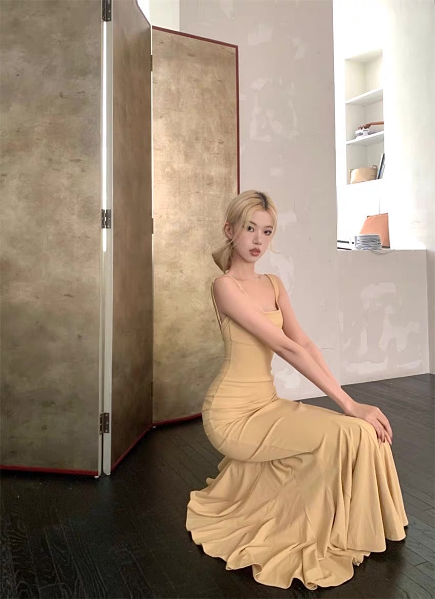 步步生莲 纯欲风修身性感连衣裙 Elegant Seductive Slim-Fit Dress with Pure Desire Aesthetic