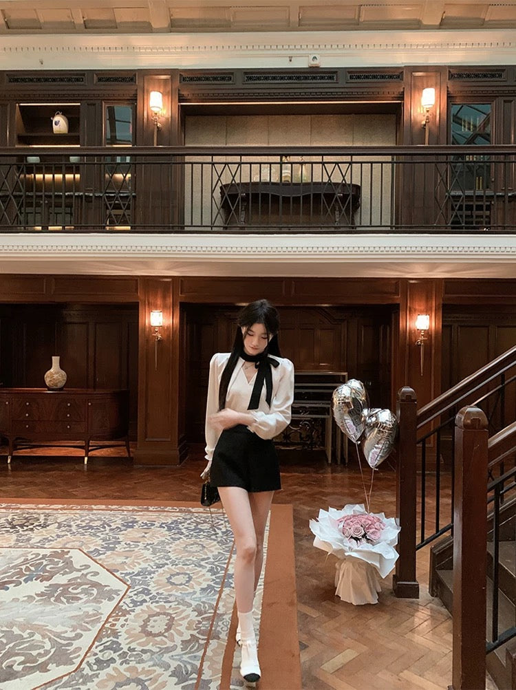 赫本早晨 黑白衬衫高腰短裤气质套装 Hepburn morning style: black and white shirt with high-waisted shorts set