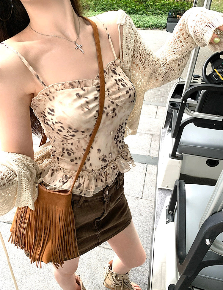 慵懒豹豹 花纹吊带气质百搭三件套 Lazy Leopard – Printed Cami Chic Versatile Three-Piece Set