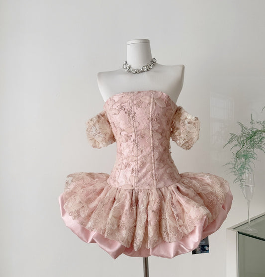 蓵蓧· éē£ę“¾åƹ Premium QualityĀ· Gilded Petal Party Floral Embroidery Satin Bustier Mini Dress