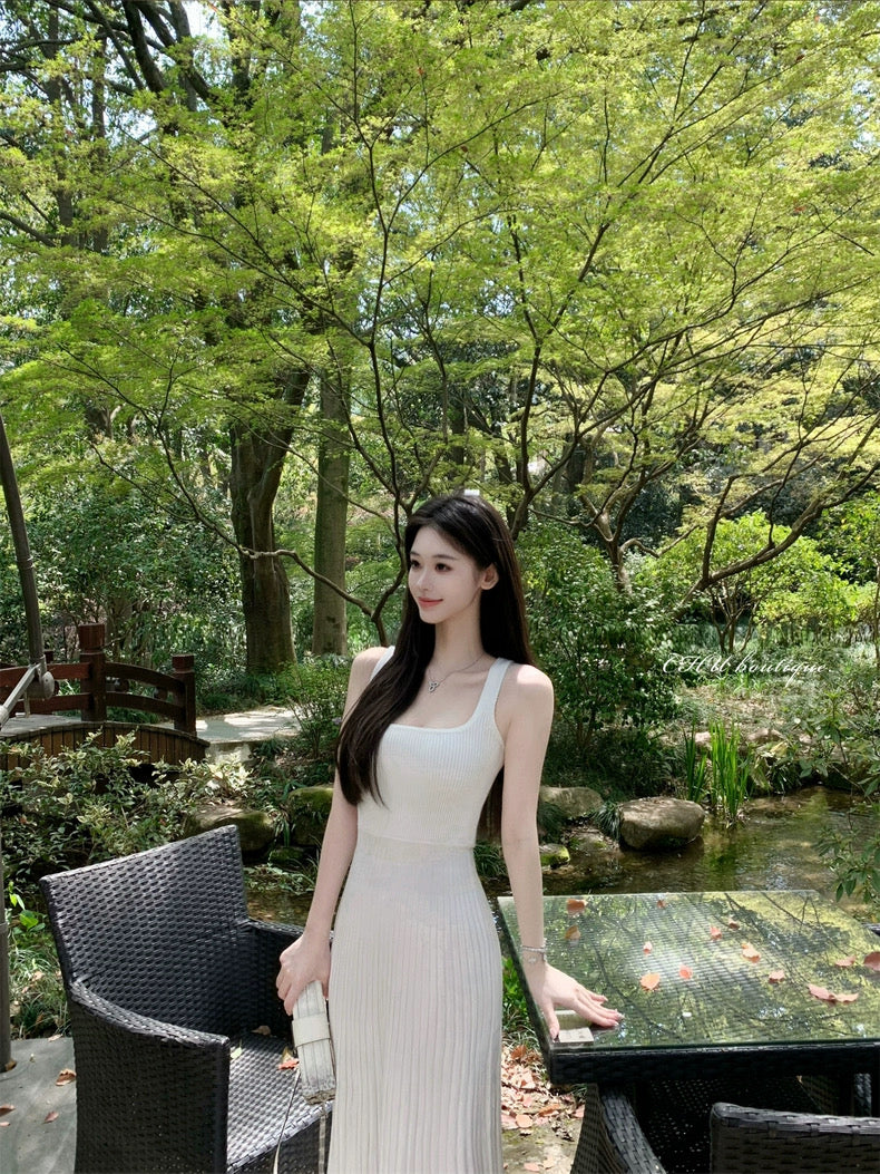 淡颜茉莉 日常气质大方针织连衣裙 Light Jasmine Daily Elegant Knitted Dress
