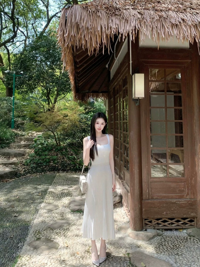 淡颜茉莉 日常气质大方针织连衣裙 Light Jasmine Daily Elegant Knitted Dress