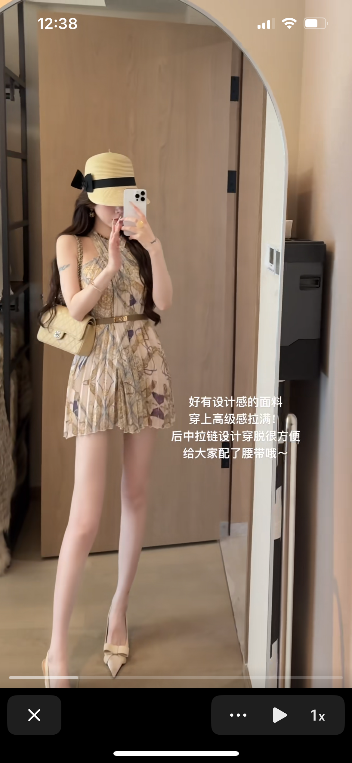 尼罗浮宫 交叉挂脖印花连衣裙 Nile Louvre Cross-Halter Printed Dress