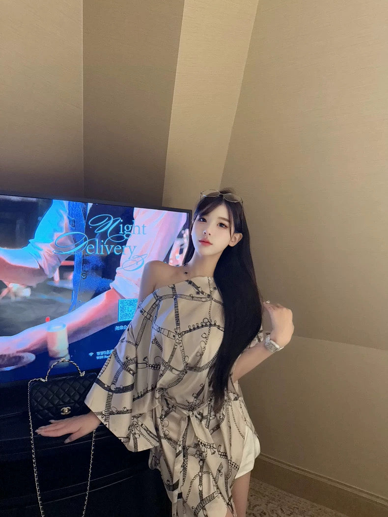 沪上千金 斜肩系带老钱风丝巾连衣裙 Shanghai Socialite Asymmetrical Tie-Strap Scarf Dress in Old Money Style