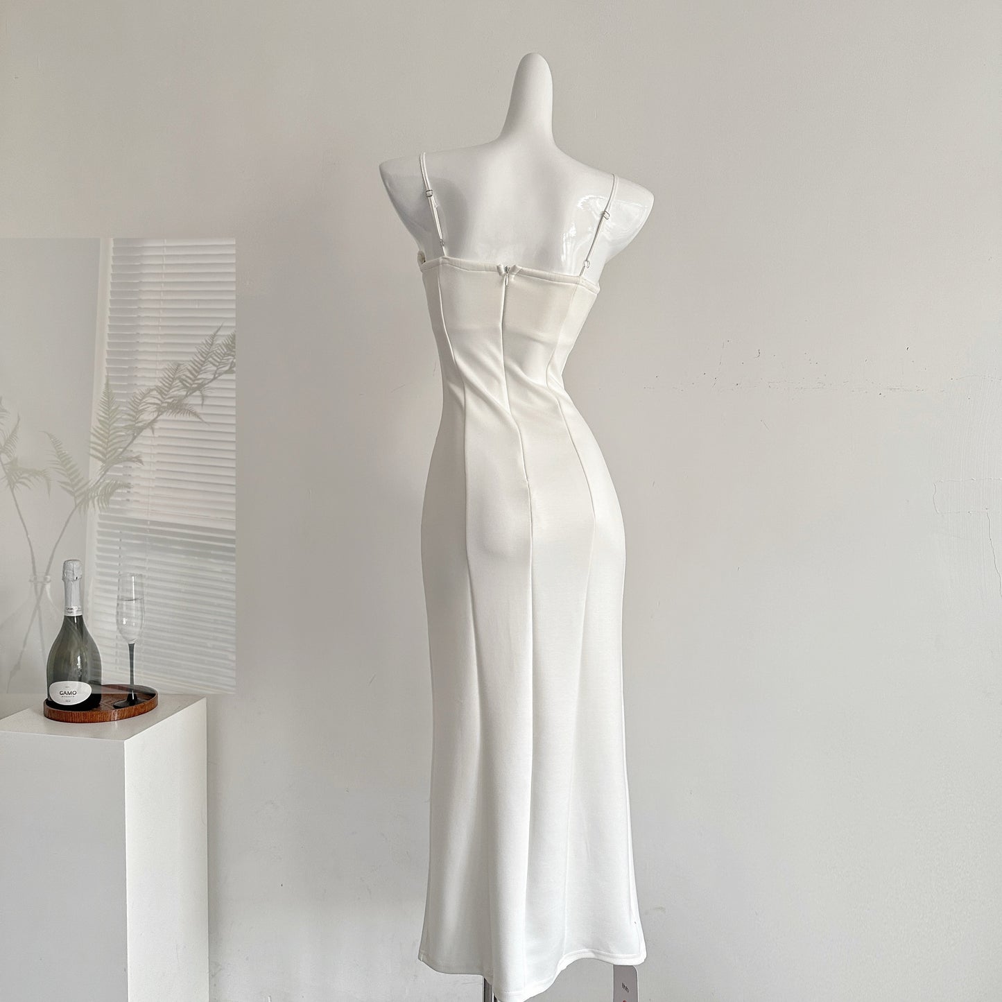 白色约定 立体花朵开叉连衣裙 White Promise 3D Floral Slit Dress