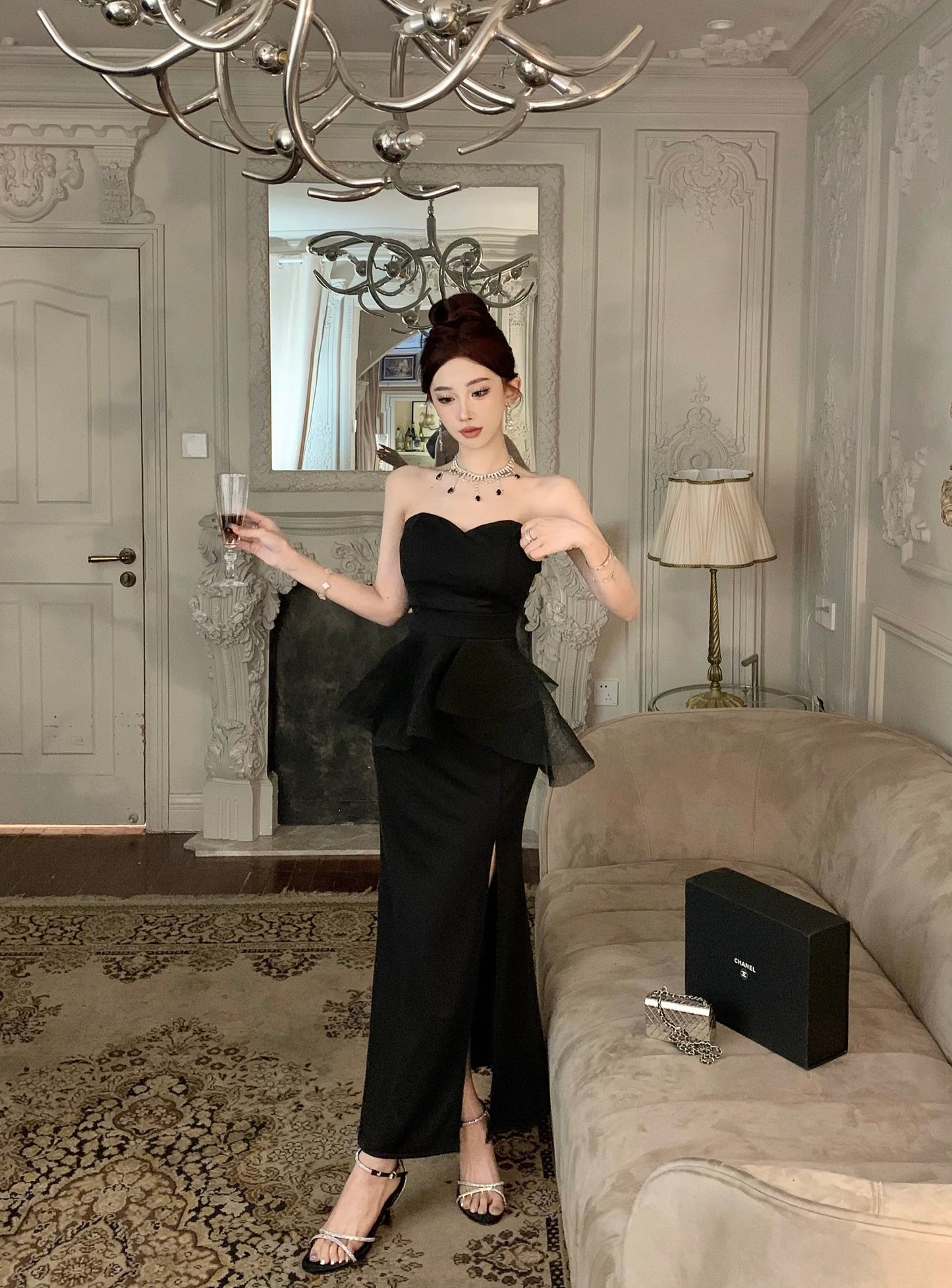 姐姐聚会 性感抹胸法式气质连衣裙 Sister’s Gathering Sexy Strapless French-Style Elegant Dress