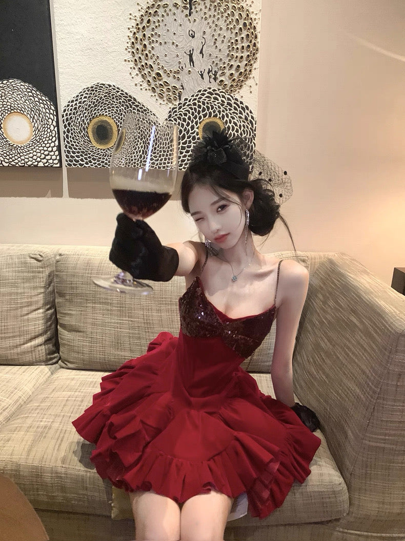 顶美打造 重工款V领丝绒吊带连衣裙 Delicately Crafted Velvet V-Neck Slip Dress by Dingmei