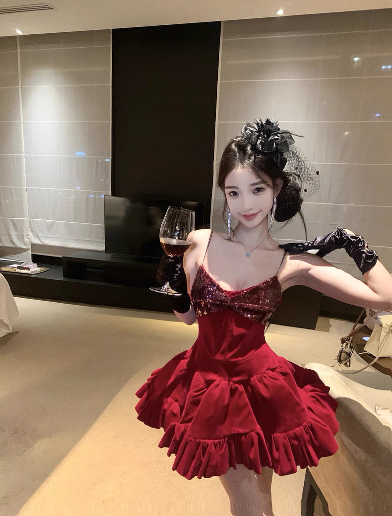顶美打造 重工款V领丝绒吊带连衣裙 Delicately Crafted Velvet V-Neck Slip Dress by Dingmei