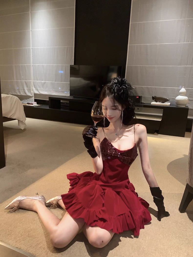 顶美打造 重工款V领丝绒吊带连衣裙 Delicately Crafted Velvet V-Neck Slip Dress by Dingmei