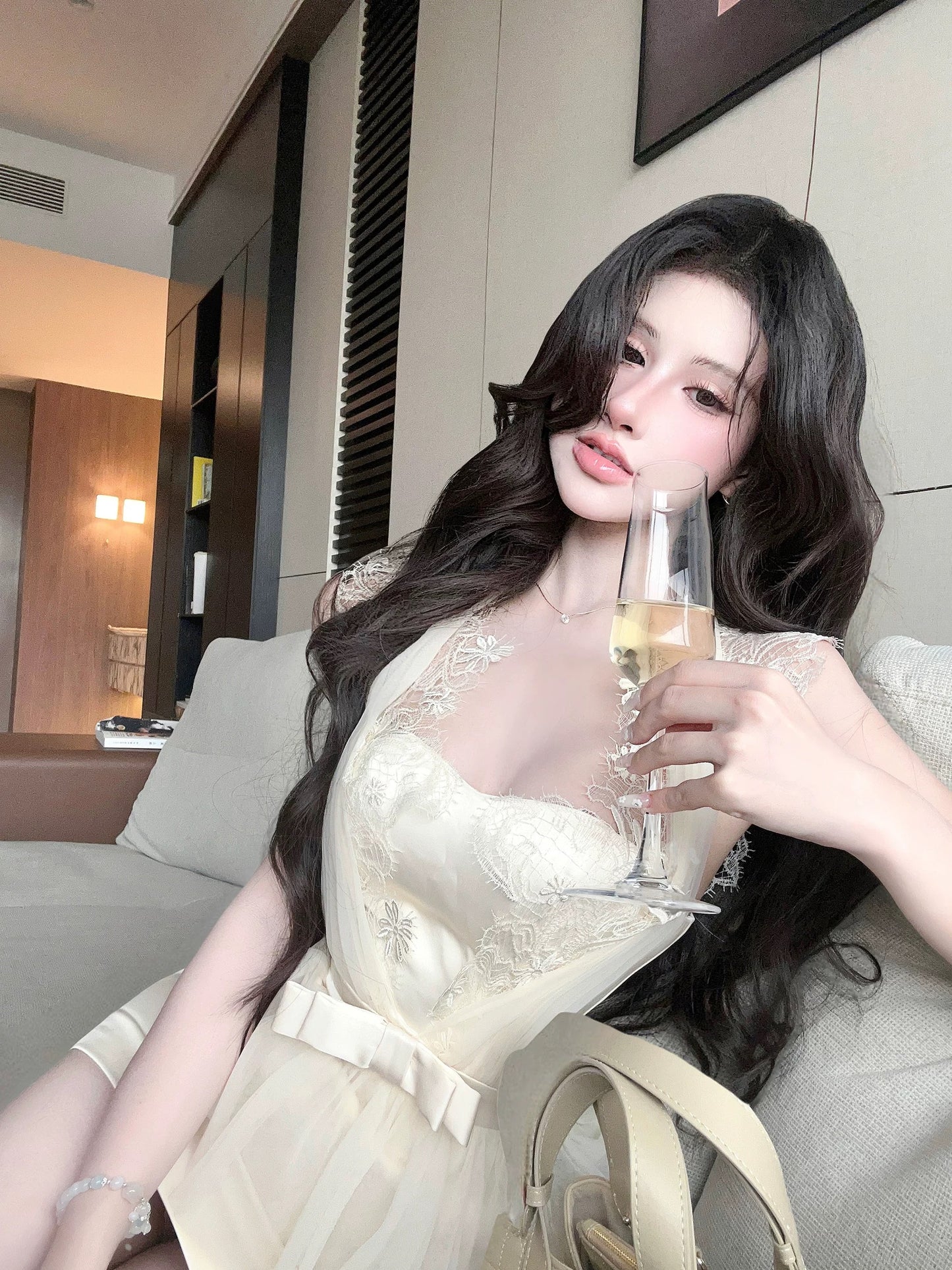 咖妃之恋 挂脖拼接网纱包臀裙套装 Coffee Romance: Halter Neck Mesh-Paneled Bodycon Skirt Set