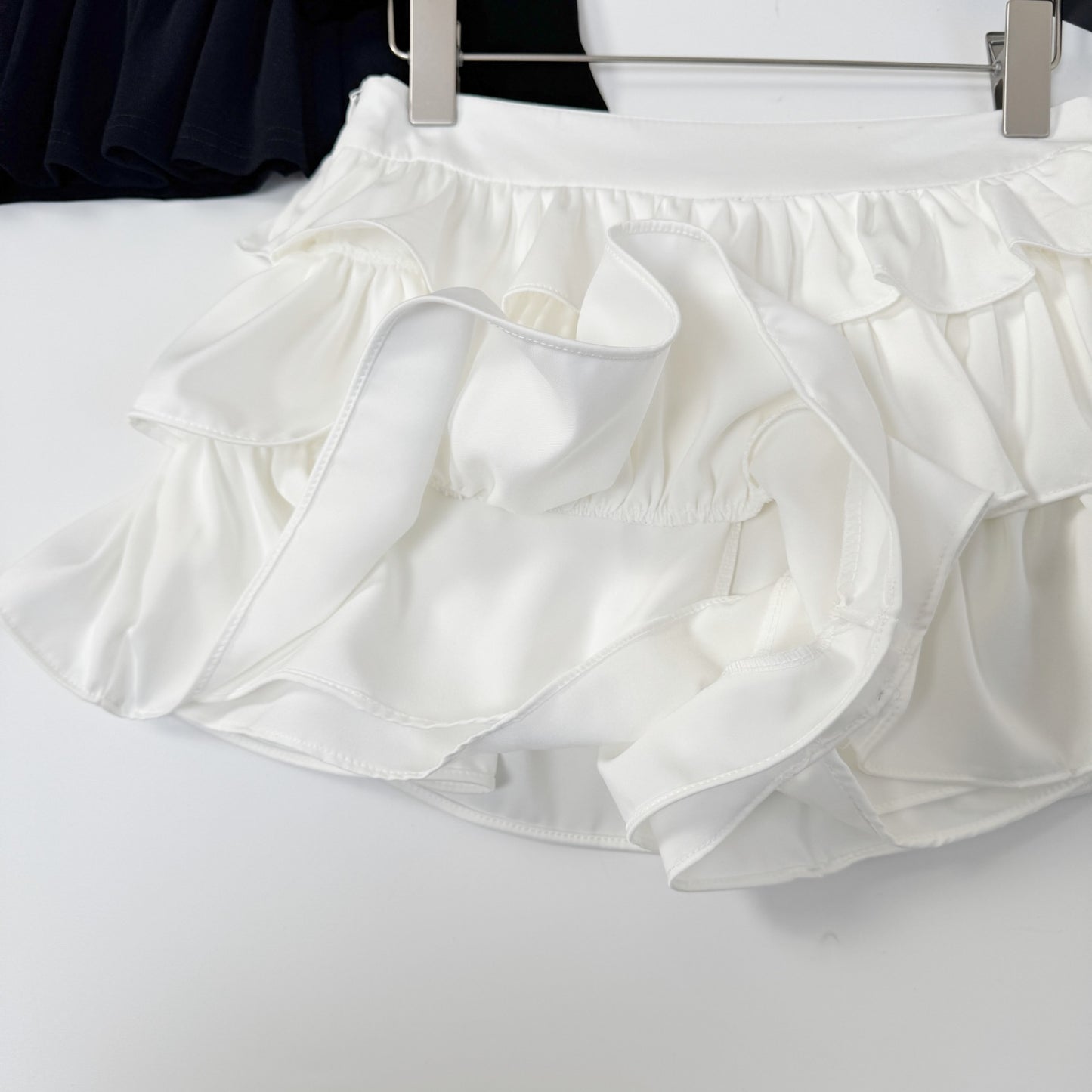 乖乖女日常 奶香上衣蛋糕裙套装 Sweet Girl Daily Outfit: Milky Top and Tiered Cake Skirt Set