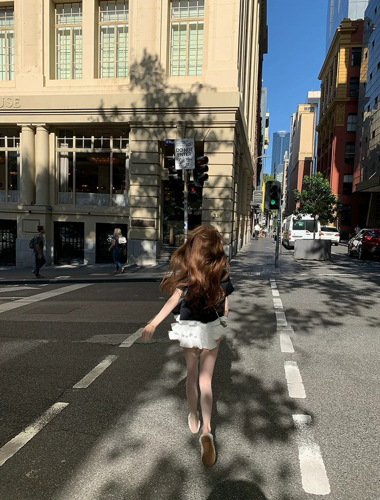 乖乖女日常 奶香上衣蛋糕裙套装 Sweet Girl Daily Outfit: Milky Top and Tiered Cake Skirt Set