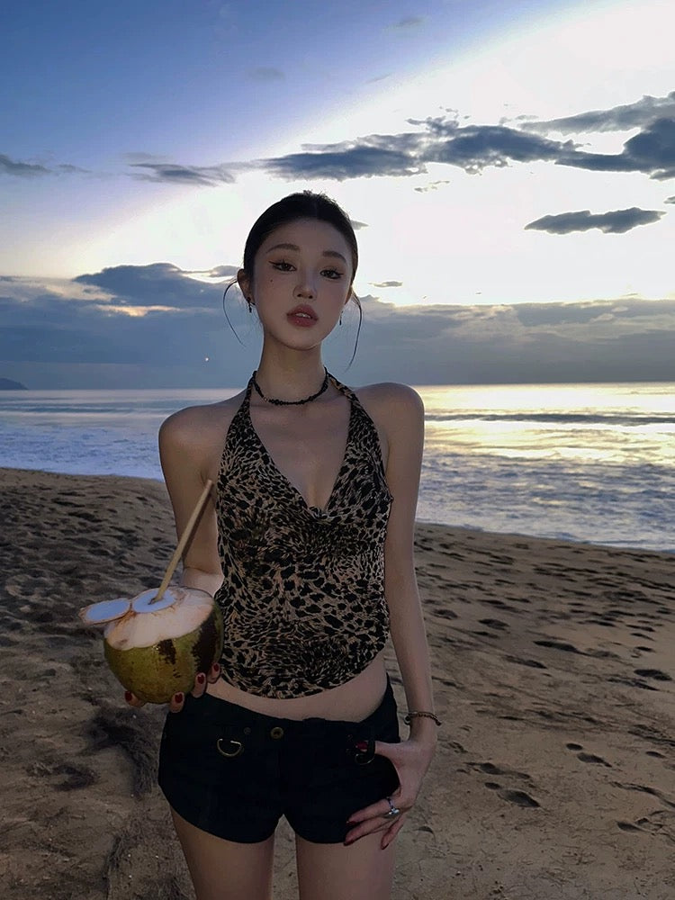 豹纹辣妹 性感挂脖豹纹吊带上衣 Leopard Print Baddie Sexy Halter Leopard Cami Top