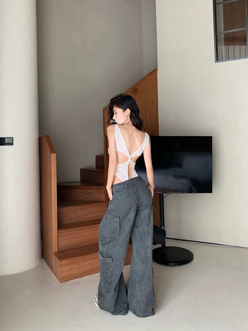 无法抗拒 辣妹背影带胸垫美背连体衣 Irresistible Baddie Backless Bodysuit with Built-in Padding