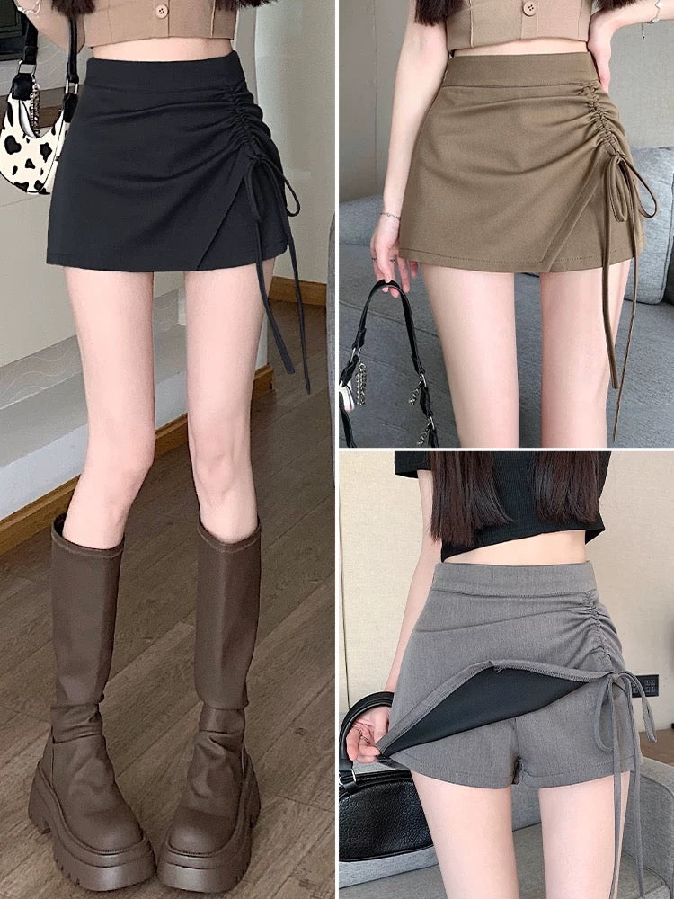 梦回青春 不规则抽绳高腰半裙 Back to Youth – Asymmetrical Drawstring High-Waisted Skirt