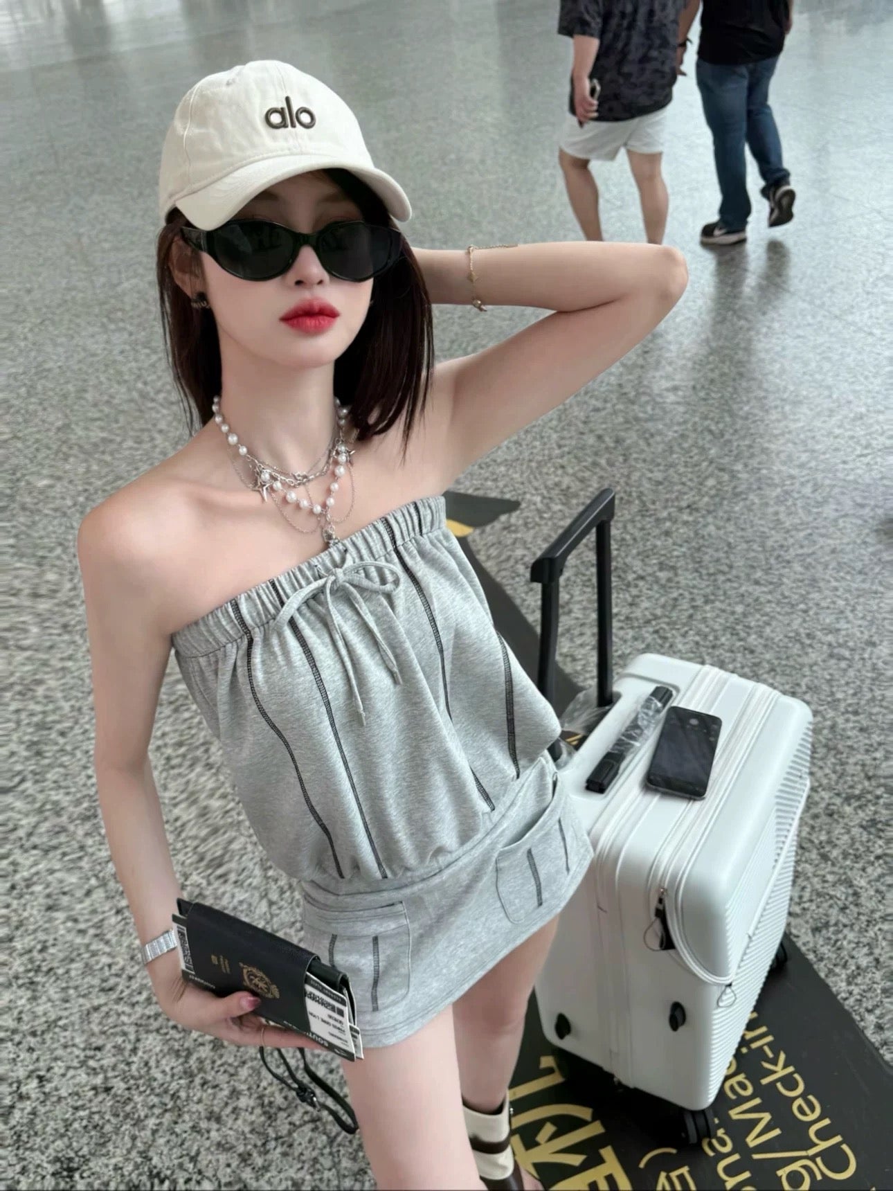 姐姐很潮 原创抽绳条纹包臀连衣裙 Trendy Sis Original Ruched Drawstring Striped Bodycon Dress