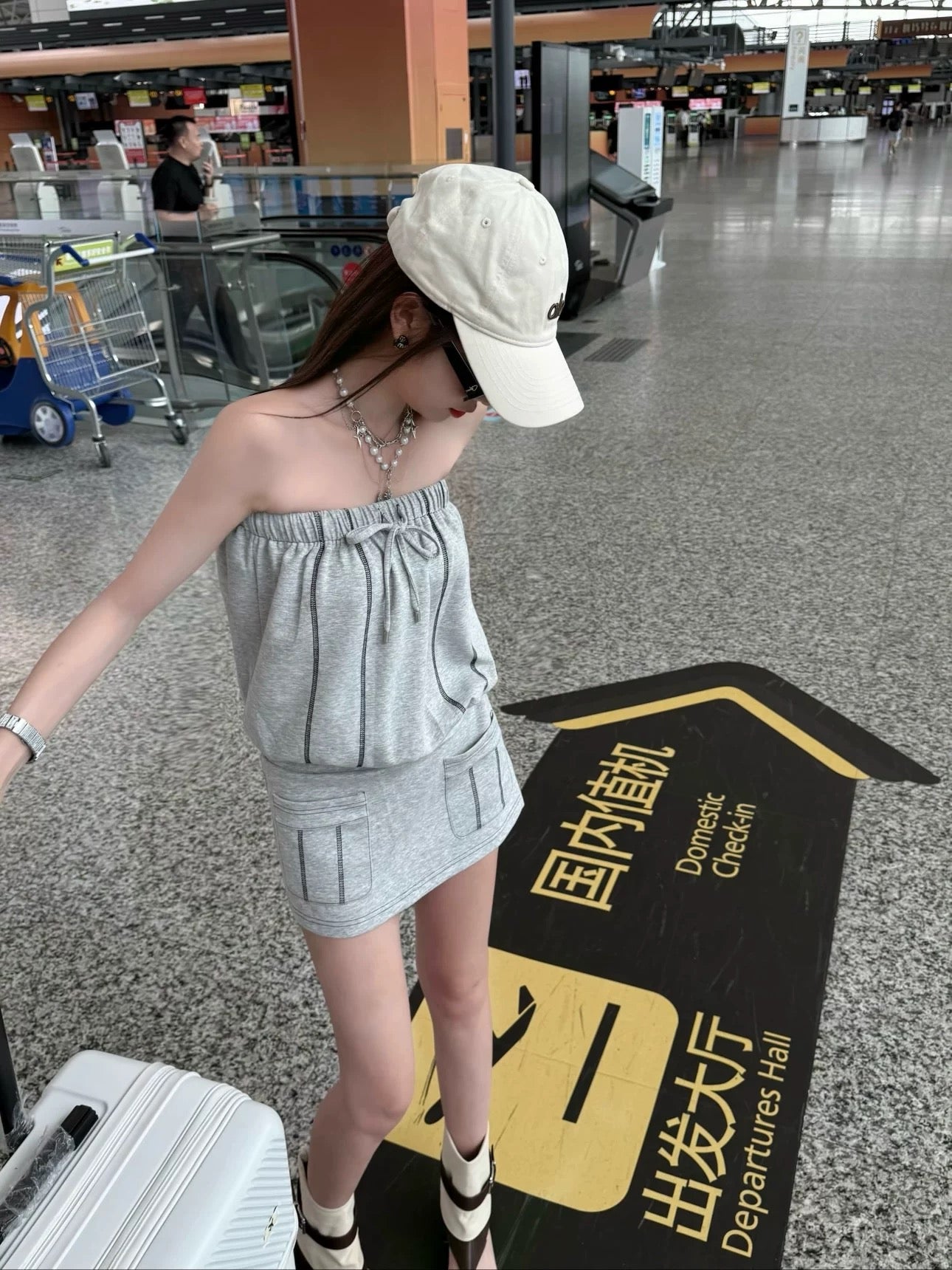 姐姐很潮 原创抽绳条纹包臀连衣裙 Trendy Sis Original Ruched Drawstring Striped Bodycon Dress