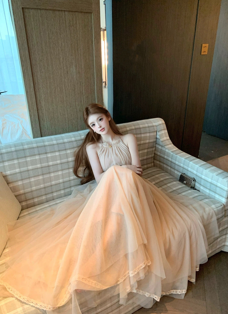 Sorbet微醺 裸粉雾紫色挂脖不规则连衣裙 Sorbet Tipsy Halter Neck Asymmetrical Dress in Nude Pink and Misty Purple