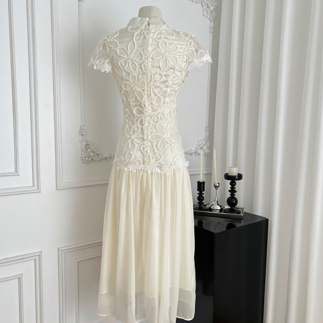 凌禾雪俏 绝美新中式蕾丝旗袍连衣裙 Ice Snowy Stunning New Chinese Style Lace Qipao Dress