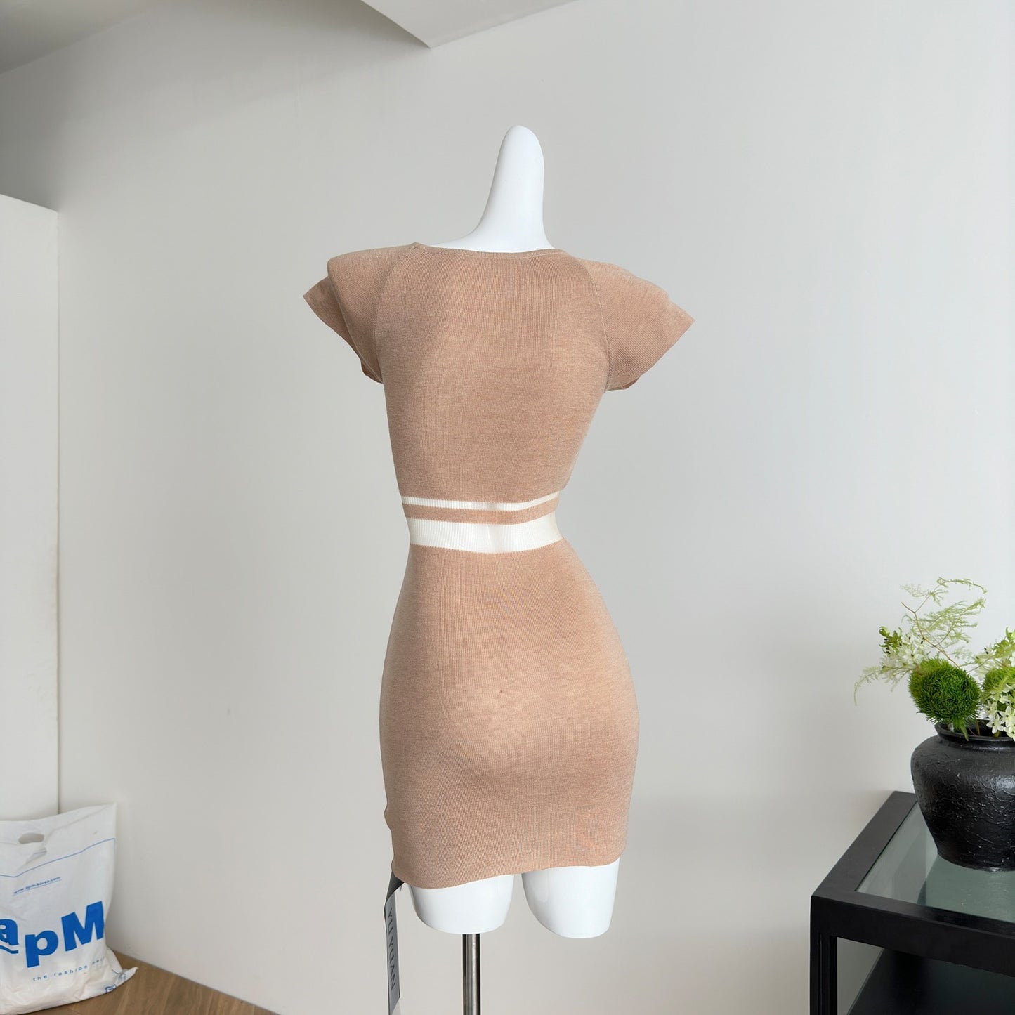 橘色大方 针织微透包臀连衣裙 Elegant Orange Sheer Knit Bodycon Dress