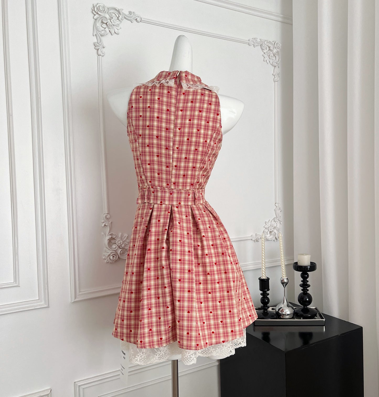 杨梅冰沙 甜美格纹百褶无袖连衣裙 Bayberry Slush Sweet Plaid Pleated Sleeveless Dress