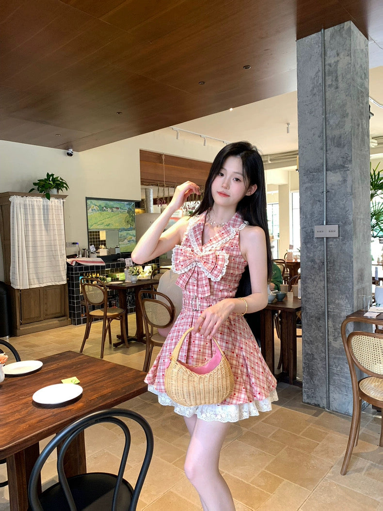 杨梅冰沙 甜美格纹百褶无袖连衣裙 Bayberry Slush Sweet Plaid Pleated Sleeveless Dress