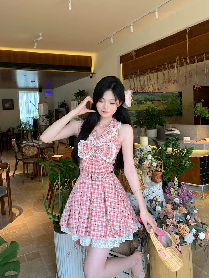杨梅冰沙 甜美格纹百褶无袖连衣裙 Bayberry Slush Sweet Plaid Pleated Sleeveless Dress