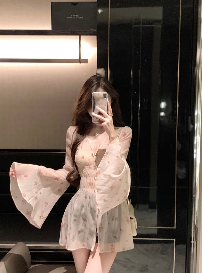 纱木梦境 夏装长袖收腰碎花衬衫 Summer Long-Sleeve Waist-Cinching Floral Shirt