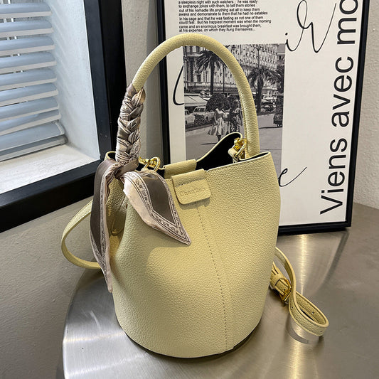 夏季百搭斜挎水桶包 Summer BucketStylish Bag