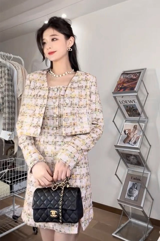 人间富贵花 - 粉绿色吊带修身裙/小香时髦外套 Pinky Green Strappy Camisole Dress/Chic Chanel-style Jacket