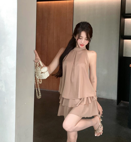 奇迹黄昏 - 法式挂脖甜辣上衣/蓬蓬半身裙  French-style Halter Sexy Top / Midi Skirt