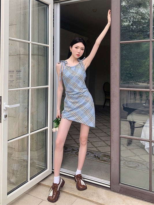 迷人格纹 - 法式蓝色格子收腰无袖连衣裙 Charming Plaid - French Blue Plaid Waist-Defining Sleeveless Dress