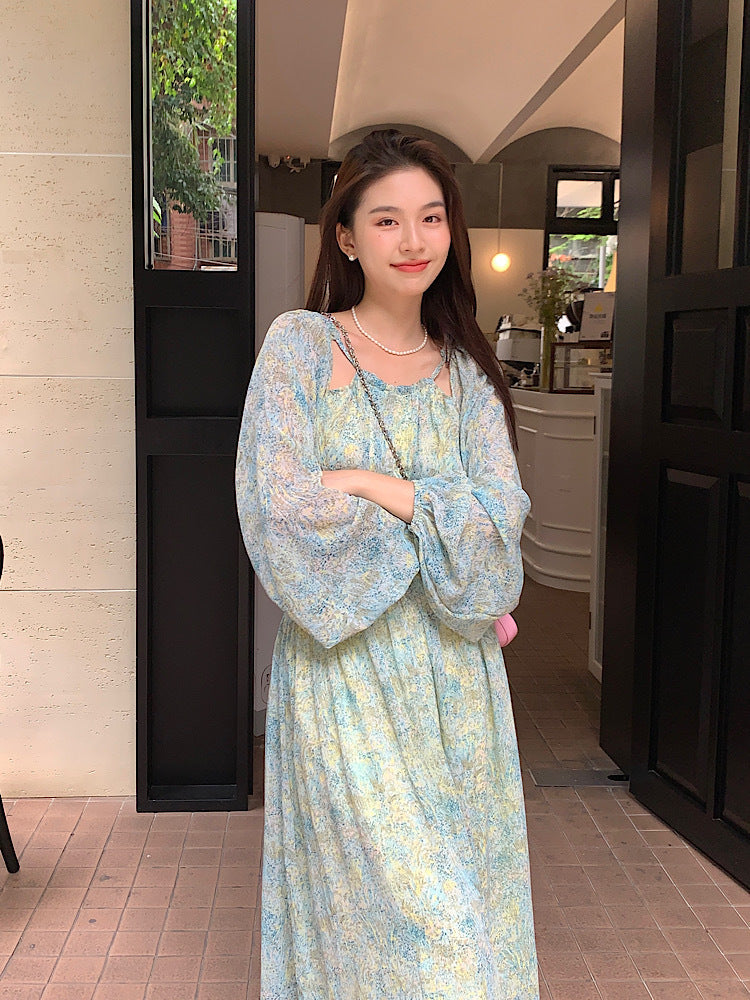 锦倩浪漫 - 锦倩镂空挂脖泡泡袖碎花连衣裙 Enchanting Blossoms - Cutout Halter Bubble Sleeve Floral Dress