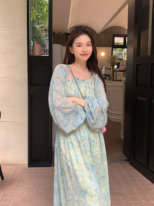 锦倩浪漫 - 锦倩镂空挂脖泡泡袖碎花连衣裙 Enchanting Blossoms - Cutout Halter Bubble Sleeve Floral Dress