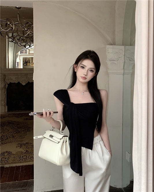 雅雅花香 - 法式设计感路肩吊带上衣 French Inspired Off-Shoulder Camisole