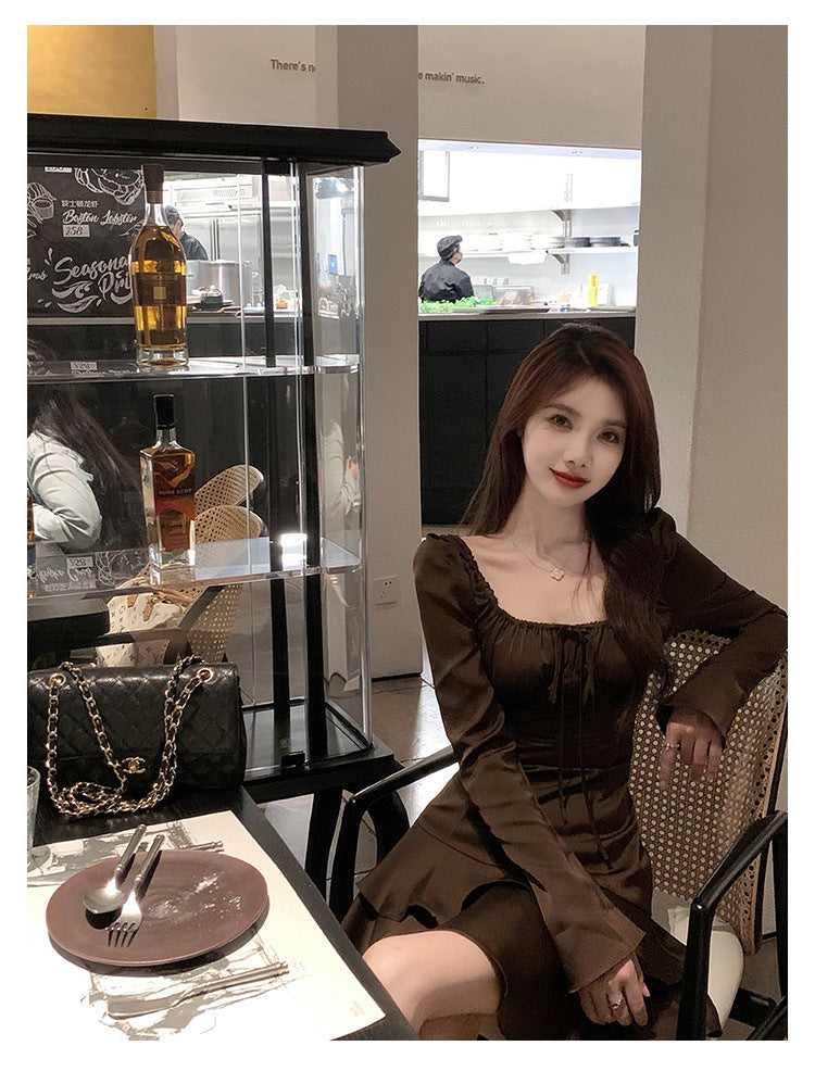可可香颂 - 重工气质感不规则抽身收腰连衣裙 Aesthetic Asymmetrical Cinched Waist Dress