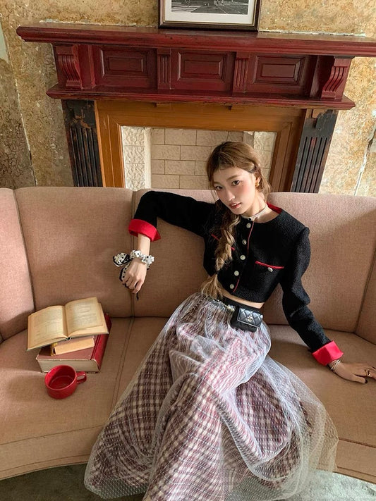 马德里广场 - 欧陆风贵气红黑精致小香风外套/半裙 European Elegance Red and Black Chic Coco-Style Jacket/Skirt