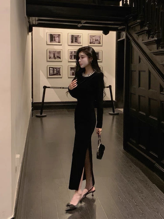 钉钻蕾绒 - 气质赫本风钻顶长袖连衣裙 Hepburn-Style Studded Long-Sleeve Dress