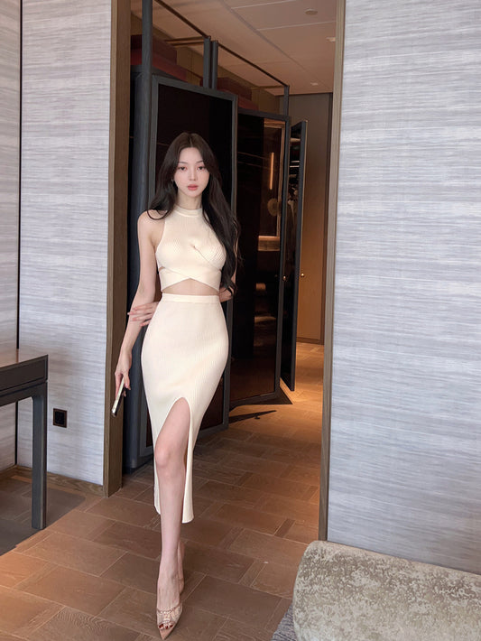 都市丽影 - 性感露腰无袖显瘦内搭/半裙 Alluring Waist-Exposing Sleeveless Slim-fit Top/Skirt