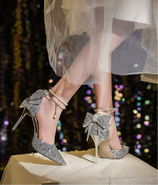 银光舞步 - 水晶珍珠链条蝴蝶结高跟鞋 Crystal Pearl Chain Bow High Heels