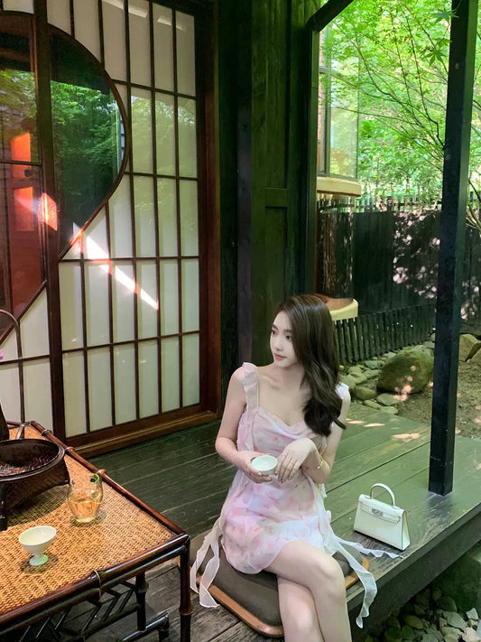 夏日花舞 夏新碎花飘带荡领吊带连衣裙 Summer Floral Print Tie Neck Sling Dress