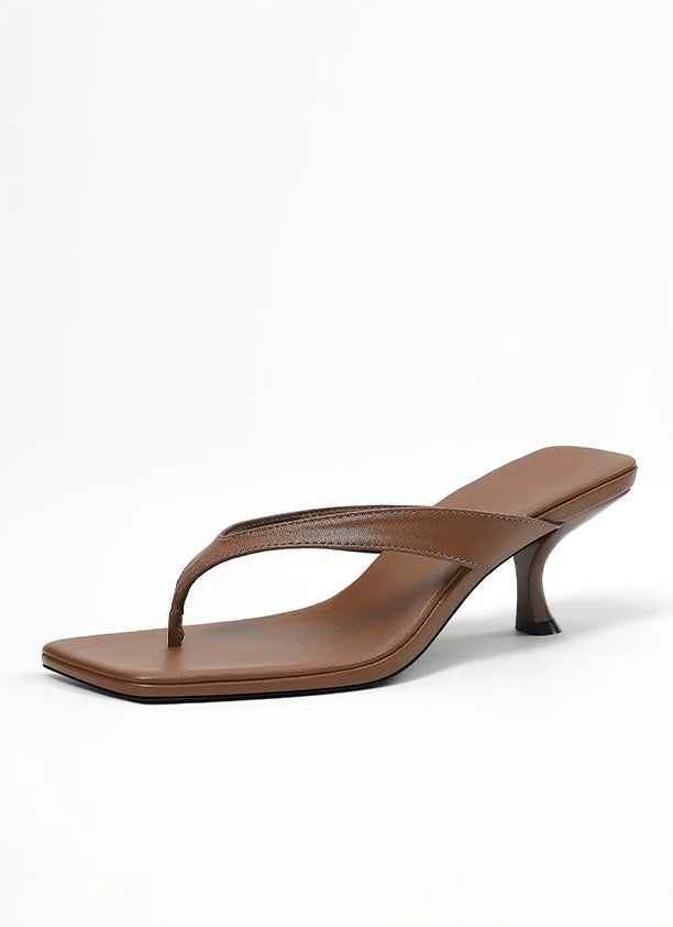 LÉONIE Leather Kitten Heel Sandals