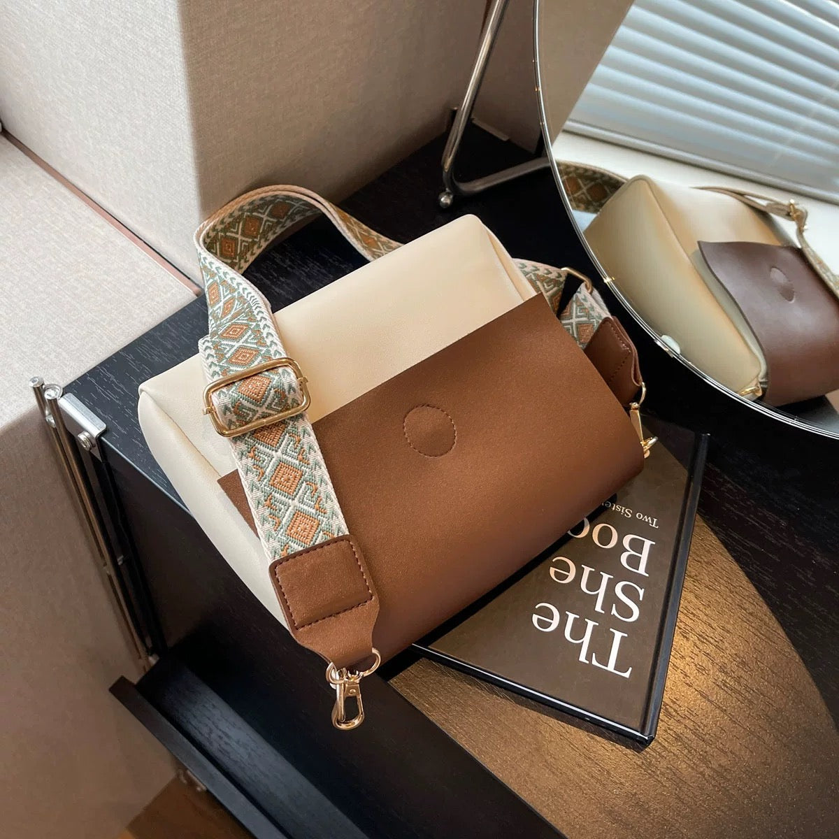 Cream Mousse Trendy Versatile Large-Capacity Tote Set