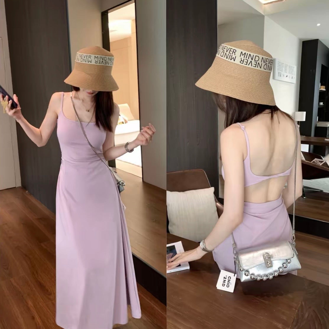 氛围露背 带胸垫露背吊带连衣裙 Atmosphere Backless Cami Dress with Built-in Pads