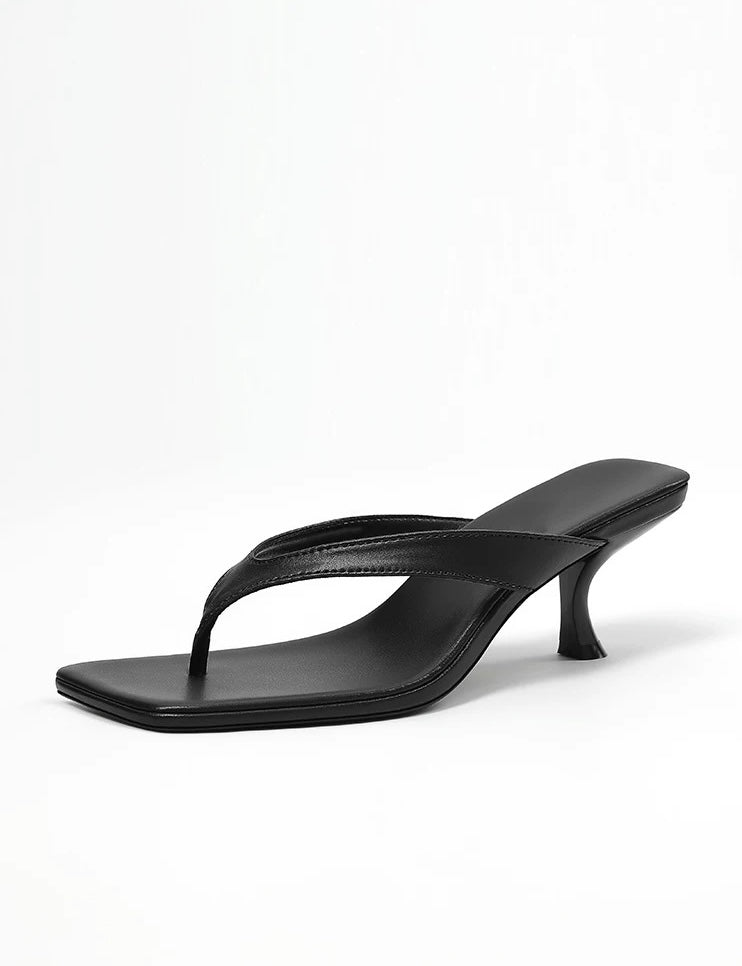 LÉONIE Leather Kitten Heel Sandals