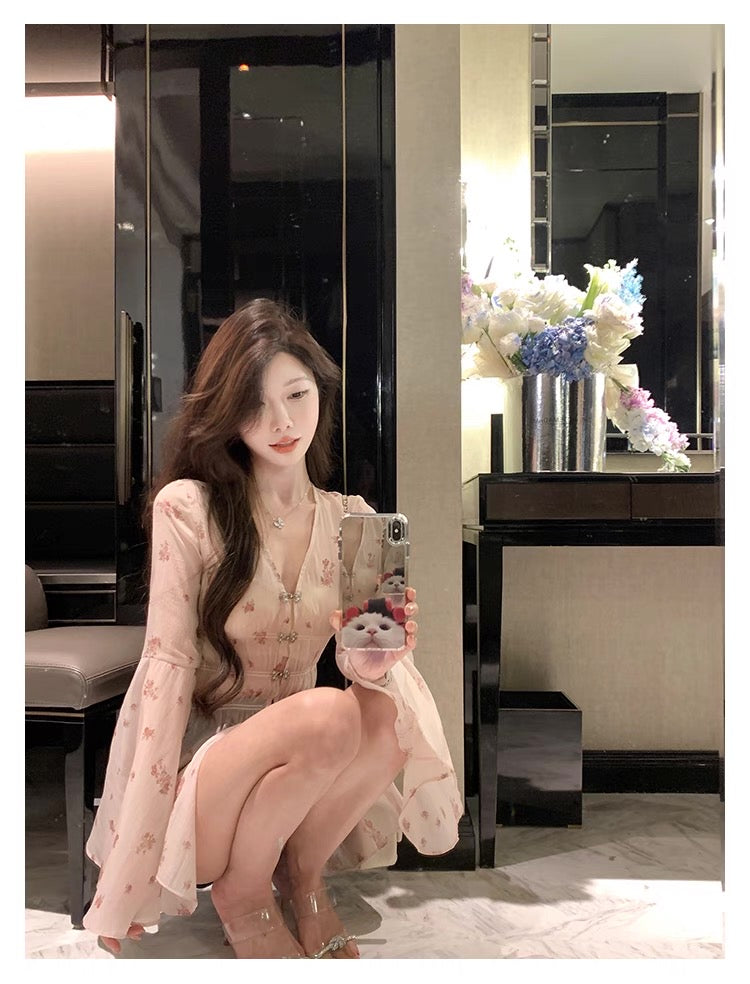 纱木梦境 夏装长袖收腰碎花衬衫 Summer Long-Sleeve Waist-Cinching Floral Shirt