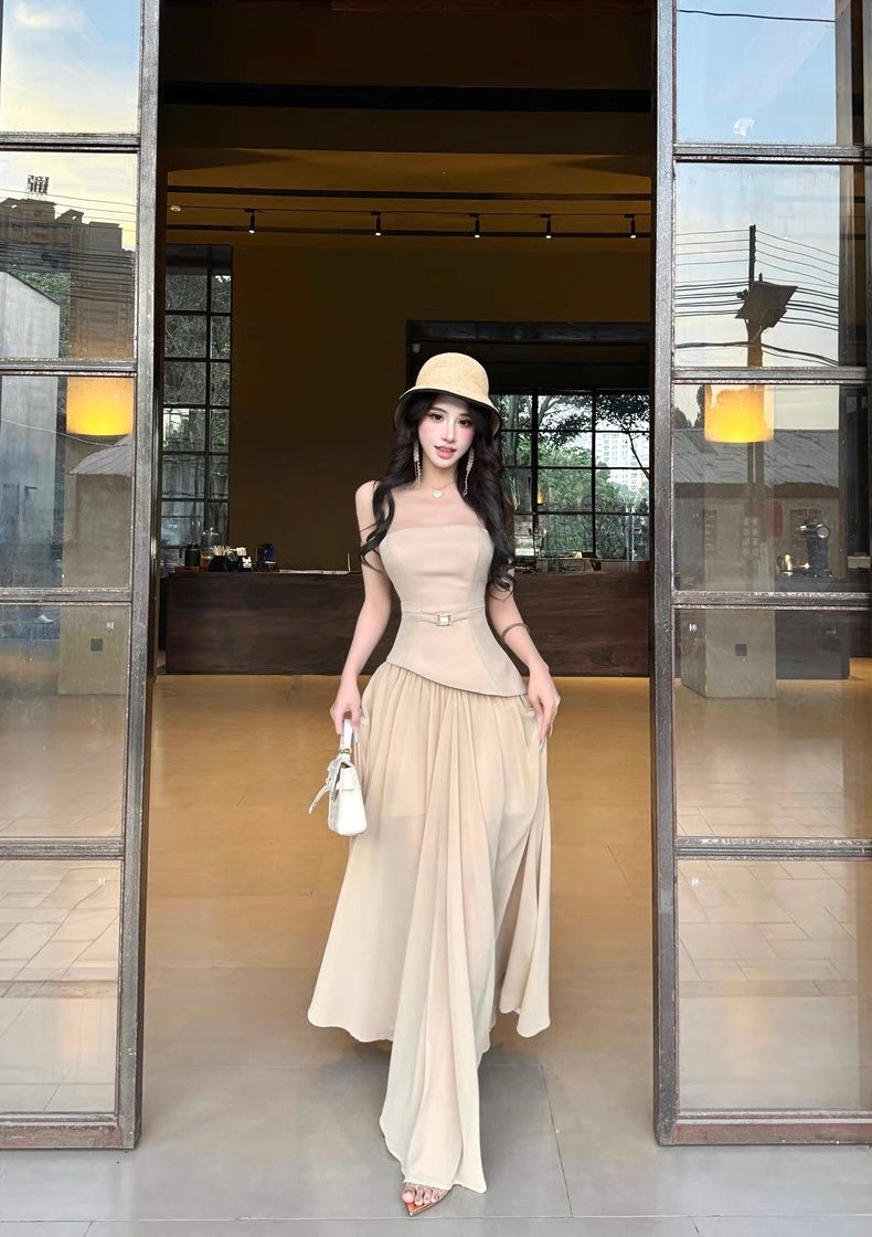 中古情话 一字肩拼接显比例连衣裙 Vintage Love Whisper – Off-Shoulder Patchwork Silhouette Dress